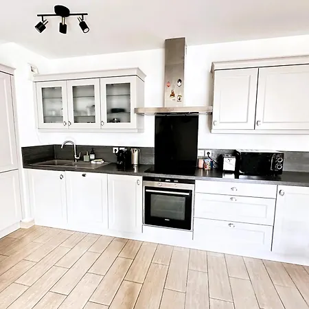 *new* Livy 6 Pax Apartment Serris