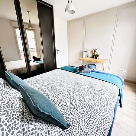 *new* Livy 6 Pax Apartment *